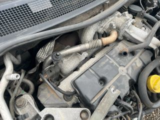 bontott RENAULT MEGANE II Motor (Fűzött blokk hengerfejjel)