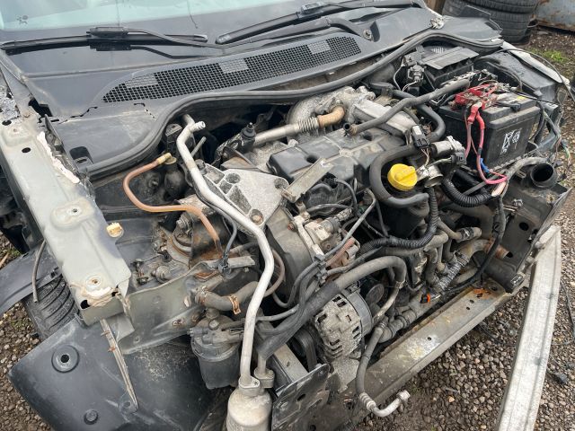 bontott RENAULT MEGANE II Motor (Fűzött blokk hengerfejjel)