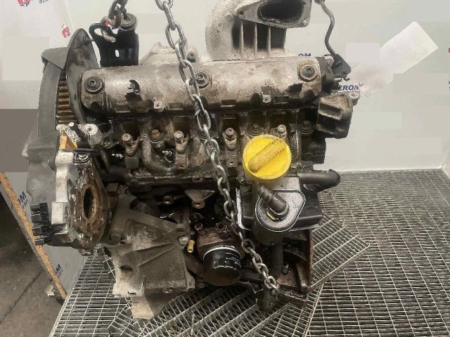 bontott RENAULT MEGANE II Motor (Fűzött blokk hengerfejjel)