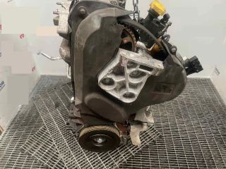 bontott RENAULT MEGANE II Motor (Fűzött blokk hengerfejjel)