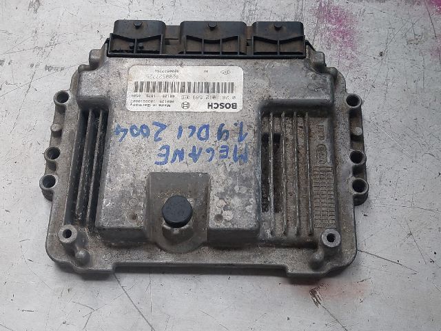 bontott RENAULT MEGANE II Motorvezérlő