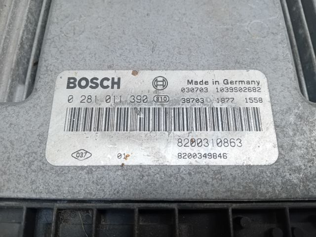 bontott RENAULT MEGANE II Motorvezérlő