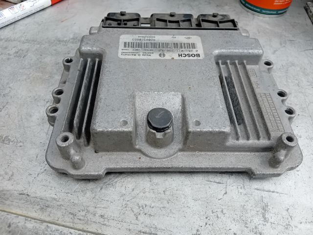 bontott RENAULT MEGANE II Motorvezérlő