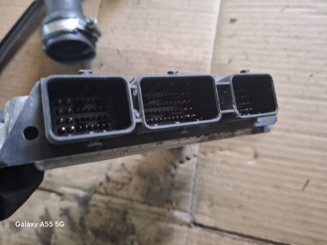 bontott RENAULT MEGANE II Motorvezérlő