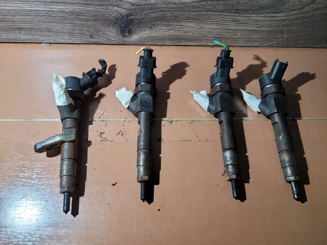 bontott RENAULT MEGANE II Porlasztó Sor / Híd