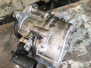 bontott RENAULT MEGANE II Vákumpumpa