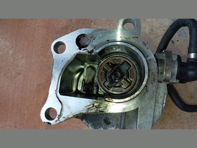 bontott RENAULT MEGANE II Vákumpumpa