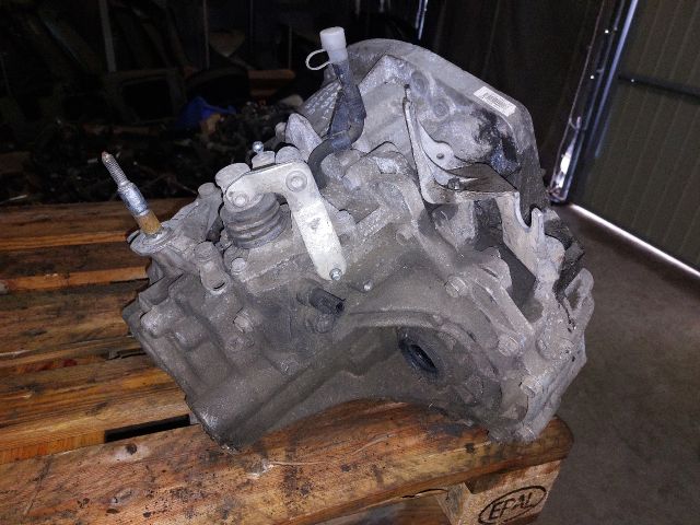 bontott RENAULT MEGANE II Váltó (Mechanikus)