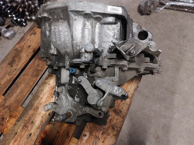 bontott RENAULT MEGANE II Váltó (Mechanikus)