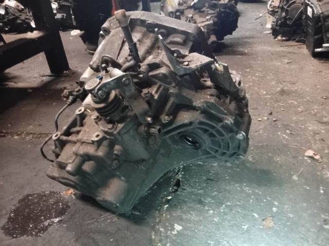 bontott RENAULT MEGANE II Váltó (Mechanikus)