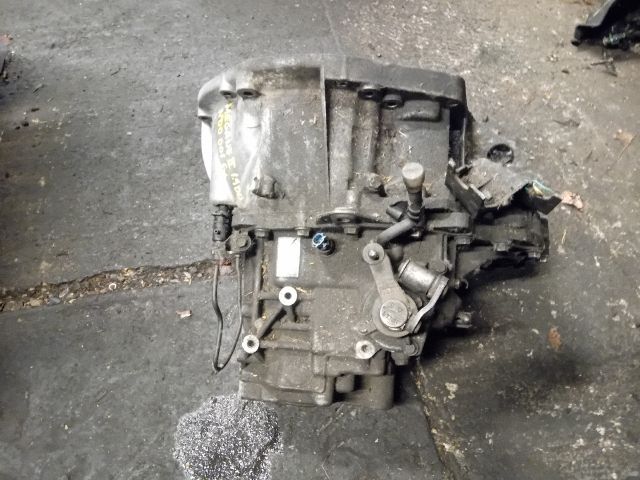 bontott RENAULT MEGANE II Váltó (Mechanikus)