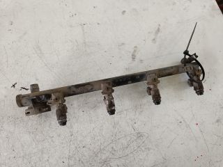 bontott RENAULT MEGANE II Porlasztó Sor / Híd