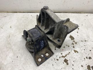 bontott RENAULT MEGANE II Motor Tartó Bak (Fém)