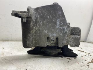 bontott RENAULT MEGANE II Motor Tartó Bak (Fém)