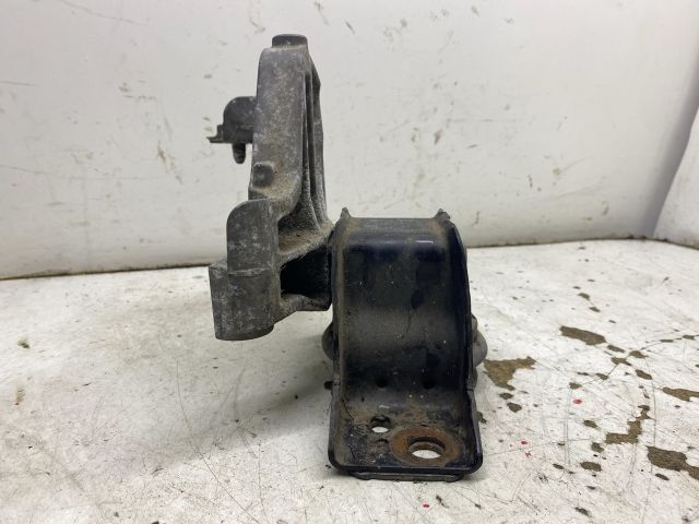 bontott RENAULT MEGANE II Motor Tartó Bak (Fém)