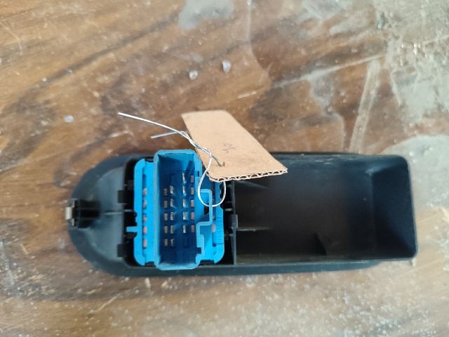 bontott RENAULT MEGANE II Ablakemelő Kapcsoló Négyes / Kettes