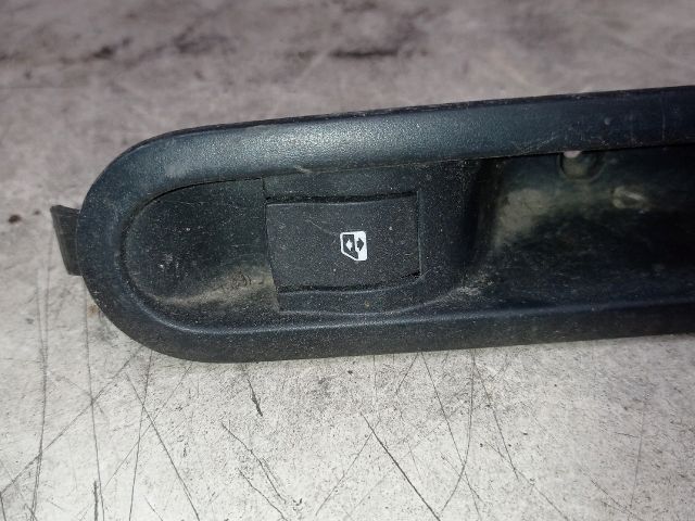bontott RENAULT MEGANE II Ablakemelő Kapcsoló (Pozíciófüggetlen)