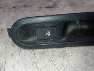 bontott RENAULT MEGANE II Ablakemelő Kapcsoló (Pozíciófüggetlen)