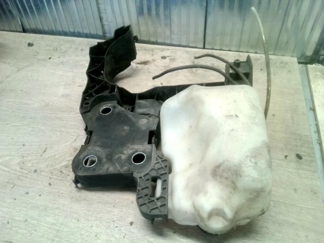 bontott RENAULT MEGANE II Ablakmosó Tartály