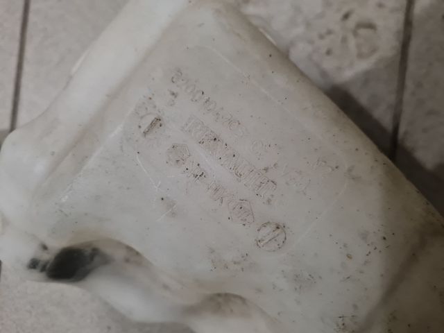 bontott RENAULT MEGANE II Ablakmosó Tartály