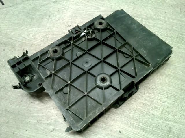 bontott RENAULT MEGANE II Akkumulátor Tartó