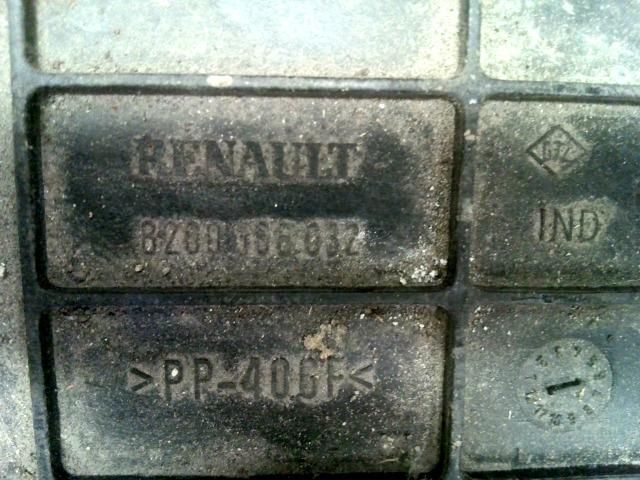 bontott RENAULT MEGANE II Akkumulátor Tartó