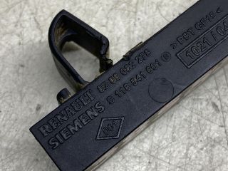 bontott RENAULT MEGANE II Antenna Erősítő