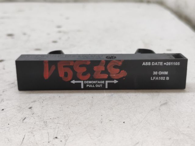 bontott RENAULT MEGANE II Antenna Erősítő