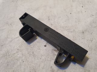 bontott RENAULT MEGANE II Antenna Erősítő