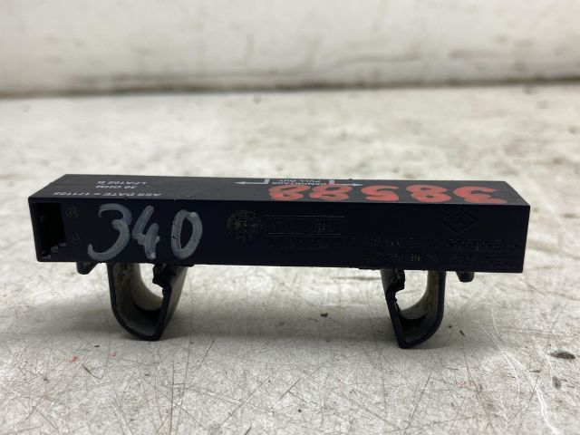 bontott RENAULT MEGANE II Antenna Erősítő