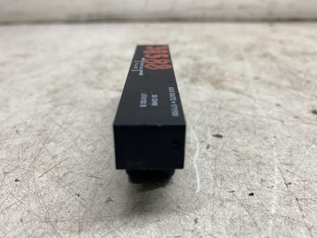 bontott RENAULT MEGANE II Antenna Erősítő