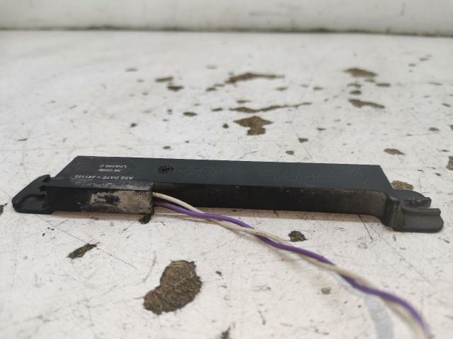 bontott RENAULT MEGANE II Antenna Erősítő