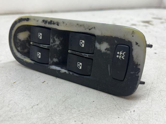 bontott RENAULT MEGANE II Bal első Ablakemelő Kapcsoló