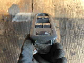 bontott RENAULT MEGANE II Bal első Ablakemelő Kapcsoló