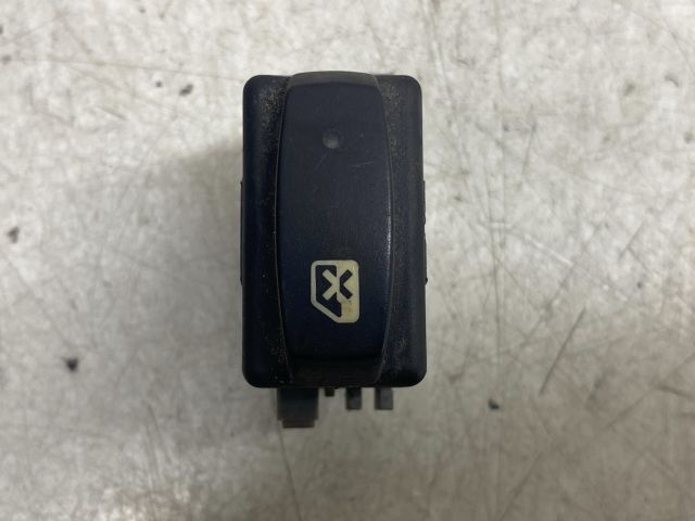 bontott RENAULT MEGANE II Bal első Ablakemelő Kapcsoló