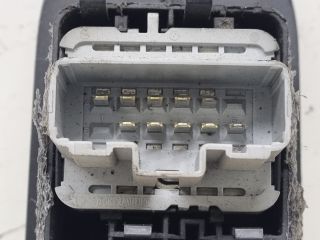 bontott RENAULT MEGANE II Bal első Ablakemelő Kapcsoló