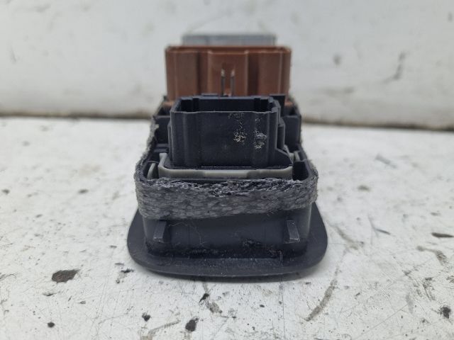 bontott RENAULT MEGANE II Bal első Ablakemelő Kapcsoló