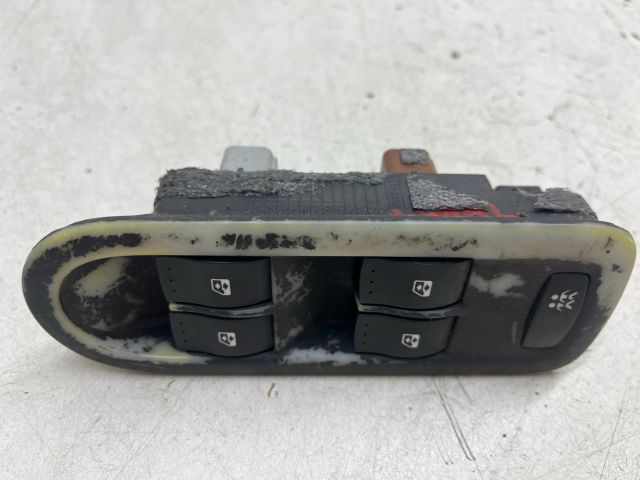 bontott RENAULT MEGANE II Bal első Ablakemelő Kapcsoló