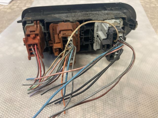 bontott RENAULT MEGANE II Bal első Ablakemelő Kapcsoló