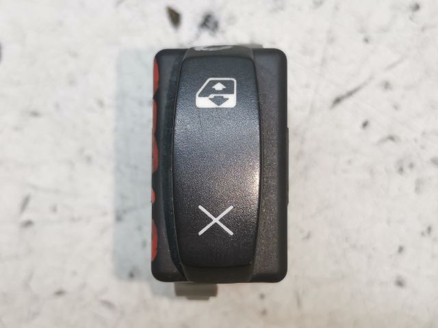 bontott RENAULT MEGANE II Bal első Ablakemelő Kapcsoló