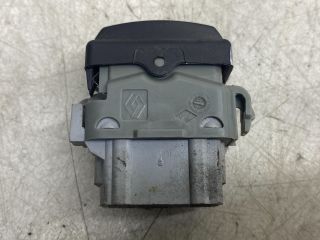 bontott RENAULT MEGANE II Bal első Ablakemelő Kapcsoló