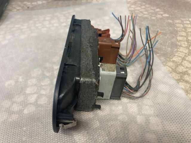 bontott RENAULT MEGANE II Bal első Ablakemelő Kapcsoló