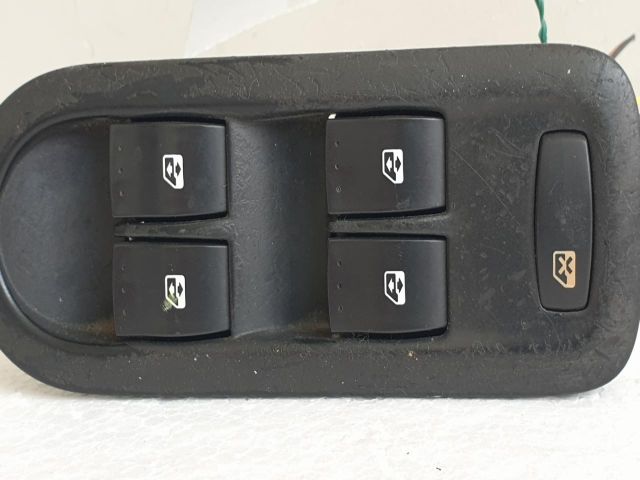 bontott RENAULT MEGANE II Bal első Ablakemelő Kapcsoló