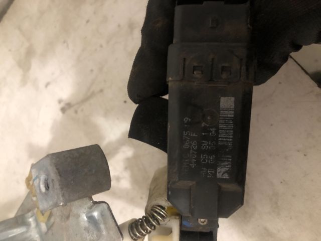 bontott RENAULT MEGANE II Bal első Ablakemelő Szerkezet (Elektromos)