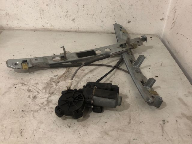 bontott RENAULT MEGANE II Bal első Ablakemelő Szerkezet (Elektromos)