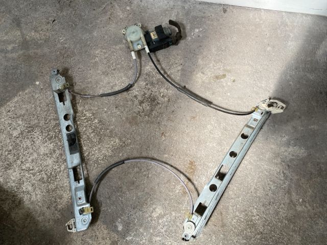 bontott RENAULT MEGANE II Bal első Ablakemelő Szerkezet (Elektromos)