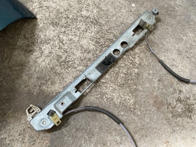 bontott RENAULT MEGANE II Bal első Ablakemelő Szerkezet (Elektromos)