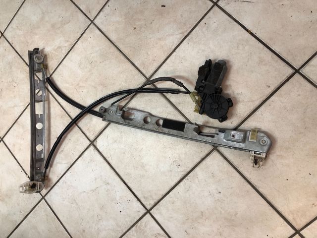 bontott RENAULT MEGANE II Bal első Ablakemelő Szerkezet (Elektromos)