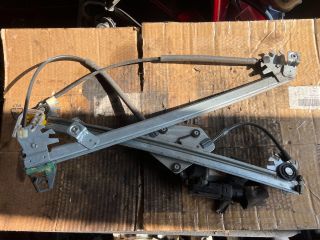 bontott RENAULT MEGANE II Bal első Ablakemelő Szerkezet (Elektromos)