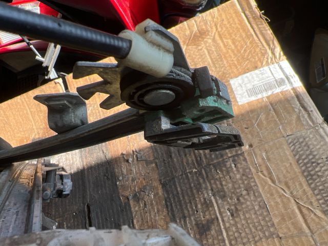 bontott RENAULT MEGANE II Bal első Ablakemelő Szerkezet (Elektromos)